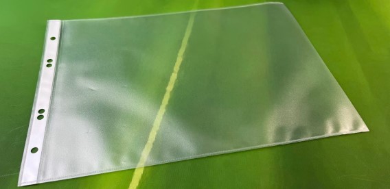 A4 Punched Landscape 75 micron light orange peel embossed polypropylene pocket, pack of 100